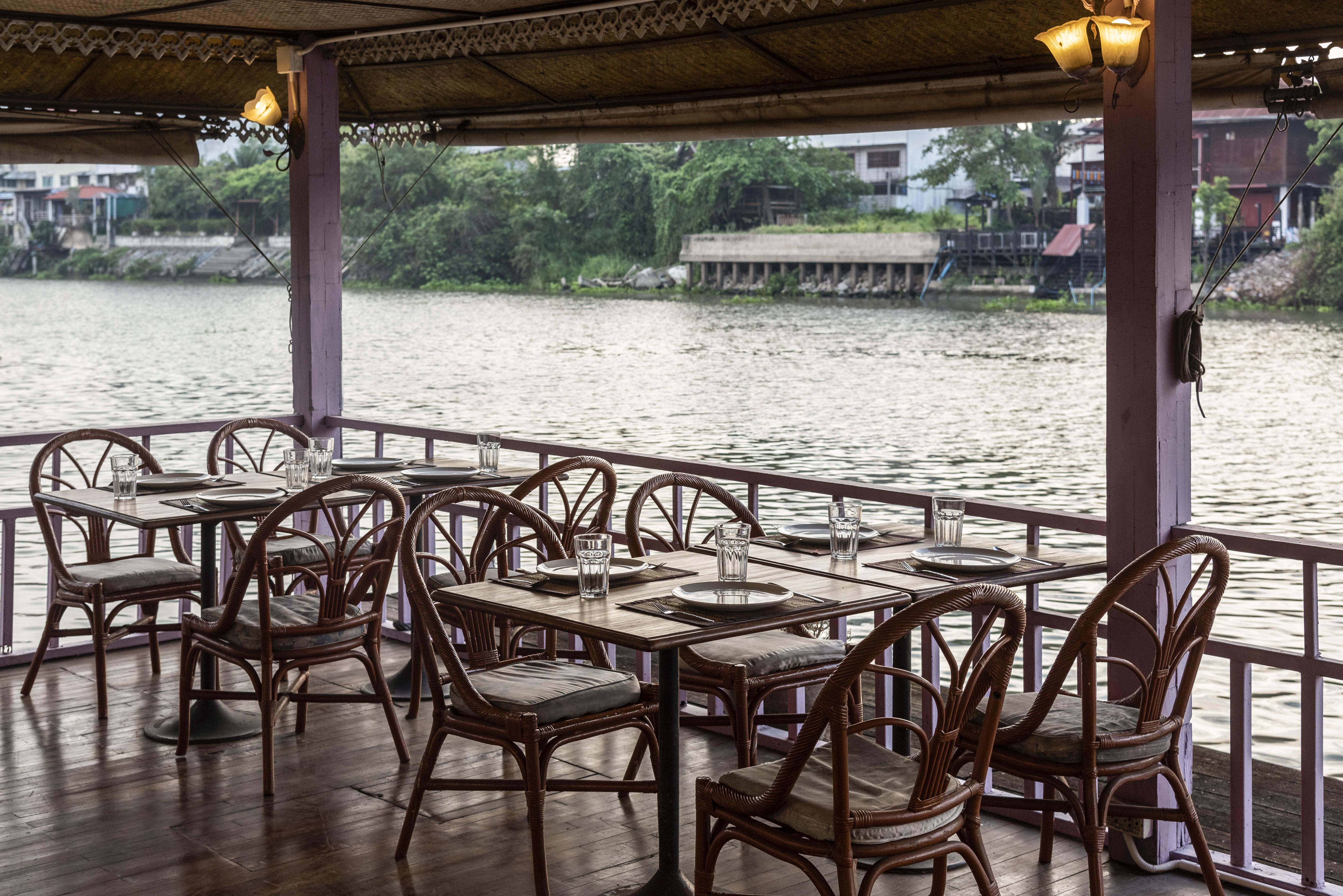 Ayothaya Riverside Hotel Phra Nakhon Si Ayutthaya Exterior foto